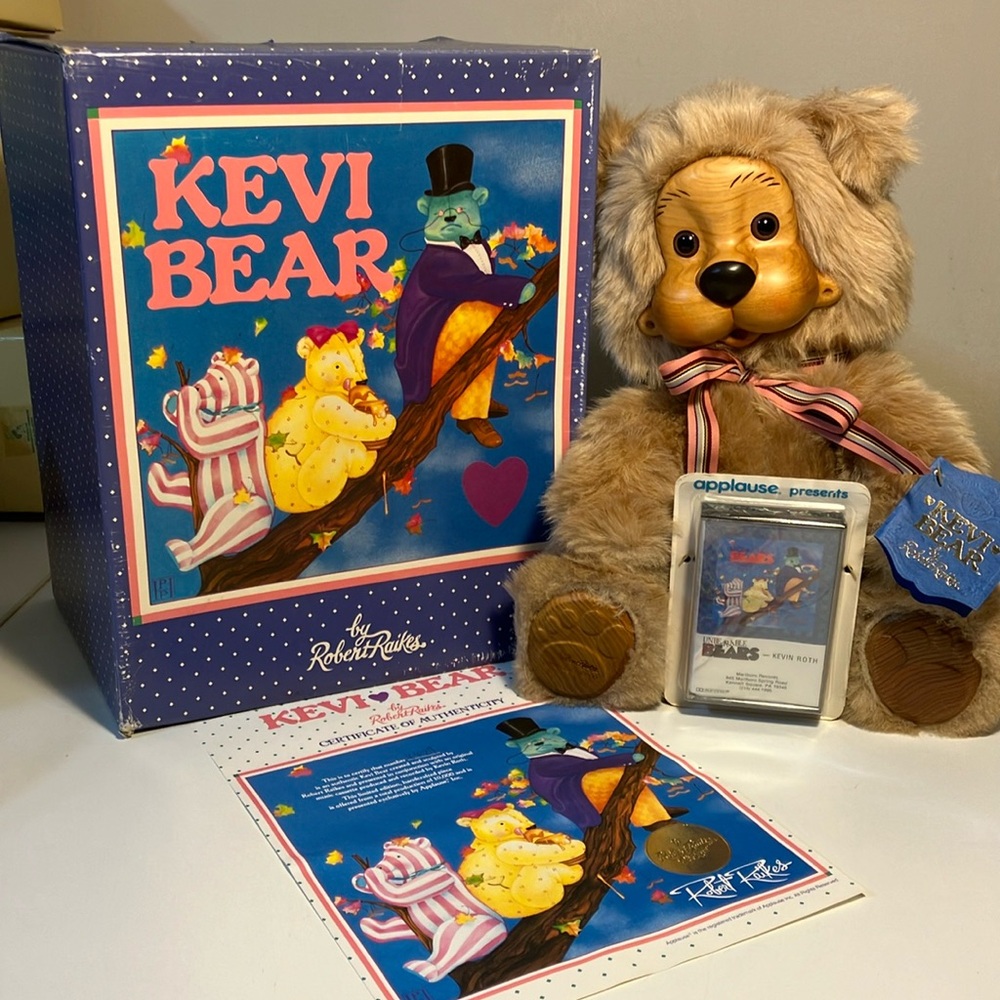 Robert Raikes Kevi Bear